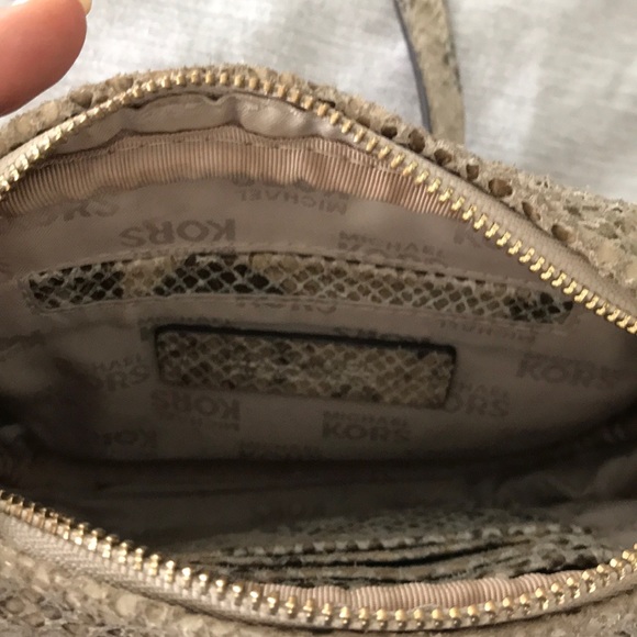 Michael Kors Snakeskin crossbody - Picture 4 of 4